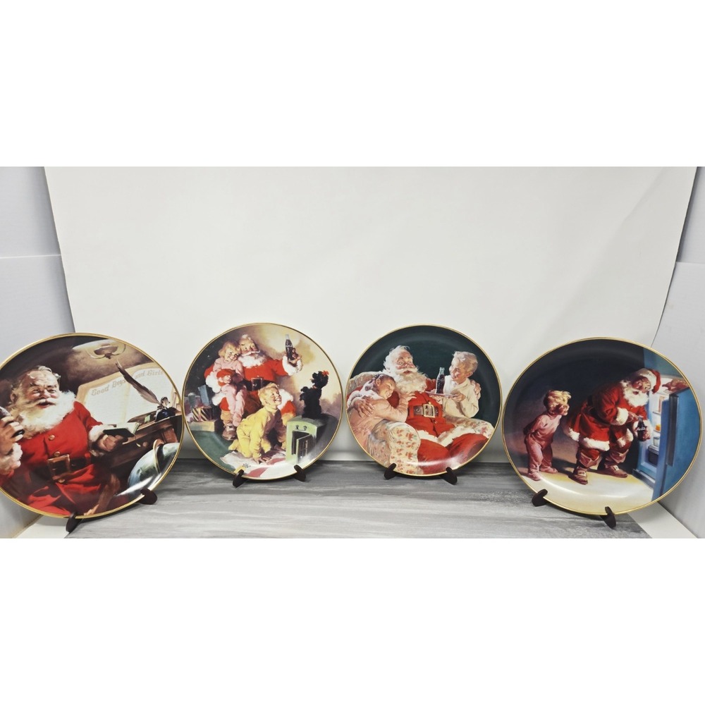 4 Vintage 90s Coca Cola Plates Franklin Mint Collectible Santa Christmas Cookies